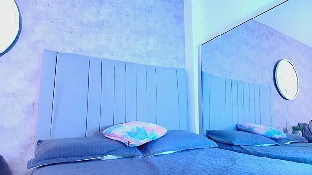 Snapshot of karla-ruiz chatting on October 2025 08:15:02 PM karla-ruiz online show from October 2025 08:15:02 PM