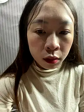 Snapshot of Liplipne chatting on October 2025 03:23:02 AM Liplipne online show from October 2025 03:23:02 AM