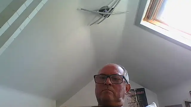 naughtygrandad1 online show from September 2025 12:43:01 PM