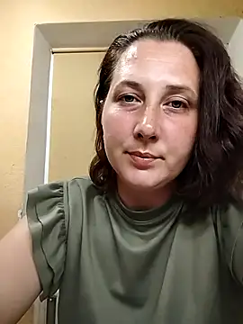 Ninna Selina online show from September 2025 09:04:02 PM