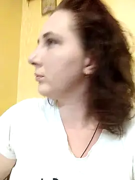 Ninna Selina online show from September 2025 07:41:01 AM