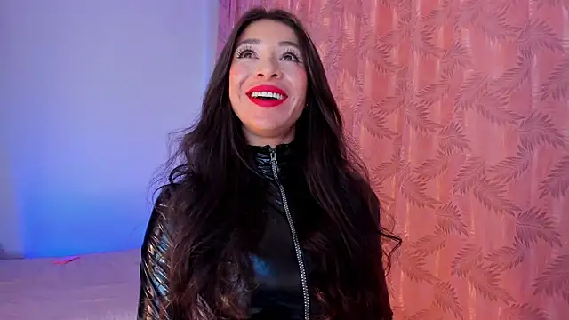 Snapshot of riley_bensongh chatting on November 2025 10:19:02 PM riley bensongh online show from November 2025 10:19:02 PM