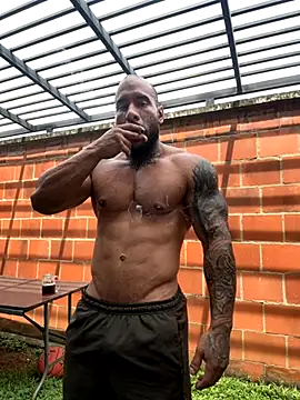 Snapshot of Andrew_Johnnson chatting on October 2025 03:20:02 PM Andrew Johnnson online show from October 2025 03:20:02 PM