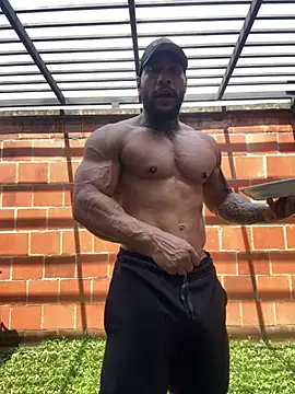 Snapshot of Andrew_Johnnson chatting on October 2025 04:08:02 PM Andrew Johnnson online show from October 2025 04:08:02 PM