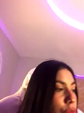 RenataLeclair online show from October 2025 04:06:02 PM