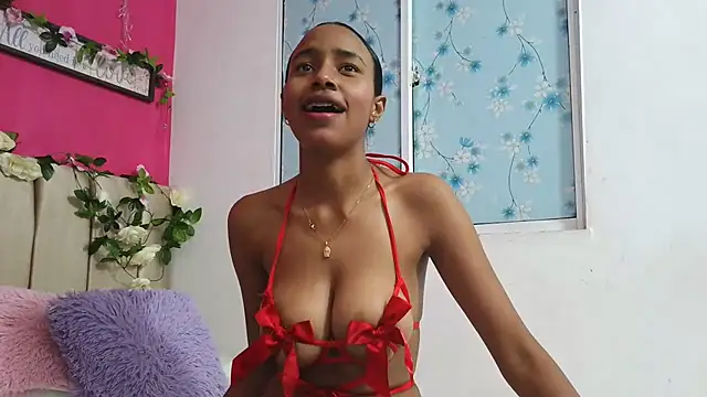 Snapshot of Luna_lan chatting on September 2025 02:44:01 AM Luna lan online show from September 2025 02:44:01 AM