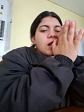 Velvet 24 online show from November 2025 11:38:02 AM