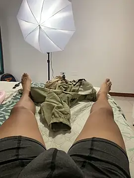 miaftmax online show from October 2025 10:48:02 PM