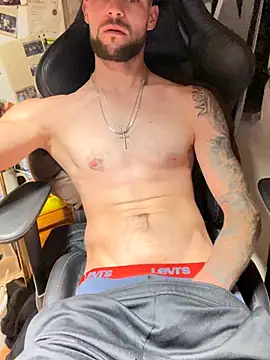 Snapshot of Mexxwell69 chatting on October 2025 07:45:02 PM Mexxwell69 online show from October 2025 07:45:02 PM