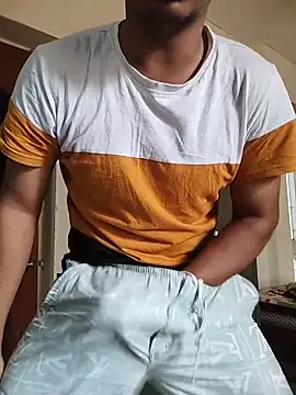 Snapshot of COme8989 chatting on December 2025 04:50:01 AM COme8989 online show from December 2025 04:50:01 AM