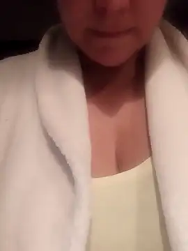 Cassandrina1 online show from September 2025 05:23:01 AM