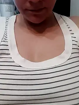 Cassandrina1 online show from October 2025 10:01:01 AM