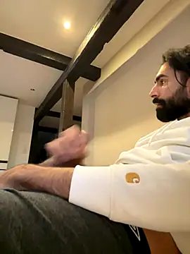 SergioGarcia93 online show from October 2025 04:50:01 PM