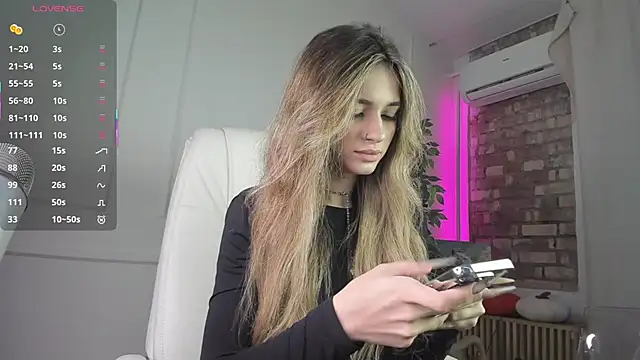 Blessed Molly online show from October 2025 07:22:01 AM