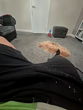 Snapshot of biversboy chatting on September 2025 06:17:01 AM biversboy online show from September 2025 06:17:01 AM