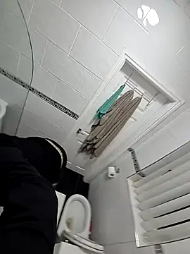 Snapshot of biversboy chatting on October 2025 05:52:01 PM biversboy online show from October 2025 05:52:01 PM