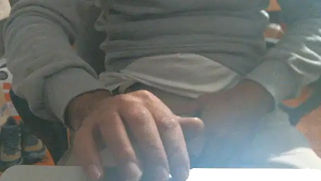 adoroleporke online show from November 2025 06:51:02 PM