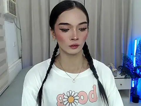 anastasia cums online show from October 2025 05:43:02 PM