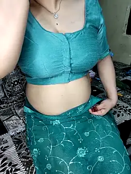 PRIYA 22 online show from October 2025 12:39:02 PM