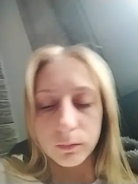 babyXlove online show from September 2025 07:55:02 AM
