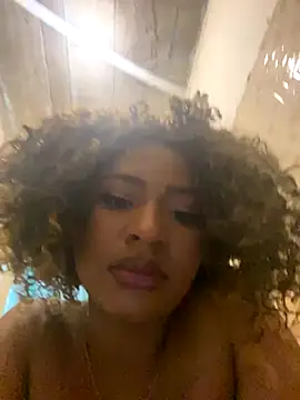 danixayume01 online show from November 2025 02:06:02 PM