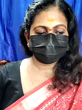 Snapshot of Sweetie_swetha37 chatting on October 2025 09:10:01 AM Sweetie swetha37 online show from October 2025 09:10:01 AM