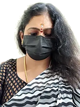 Snapshot of Sweetie_swetha37 chatting on November 2025 10:23:01 AM Sweetie swetha37 online show from November 2025 10:23:01 AM