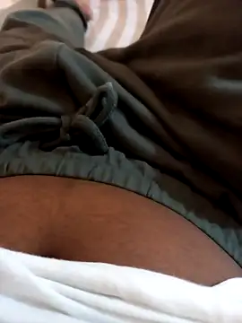 Snapshot of Mahiya0 chatting on October 2025 02:18:02 PM Mahiya0 online show from October 2025 02:18:02 PM