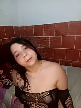 Cloe mateo online show from November 2025 12:33:01 AM