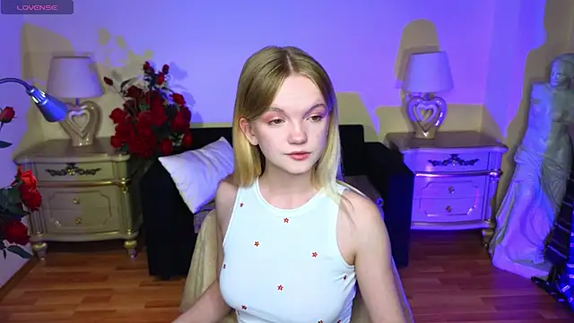 RosesKate online show from September 2025 06:35:01 PM