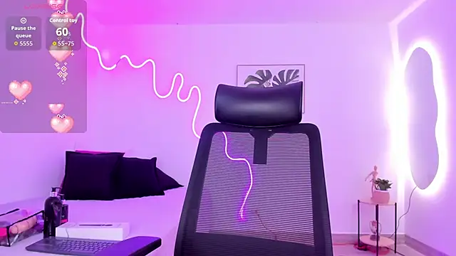 Snapshot of Cherrydollxx chatting on September 2025 11:59:01 AM Cherrydollxx online show from September 2025 11:59:01 AM