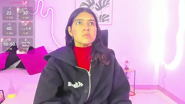 Snapshot of Cherrydollxx chatting on October 2025 11:41:02 AM Cherrydollxx online show from October 2025 11:41:02 AM