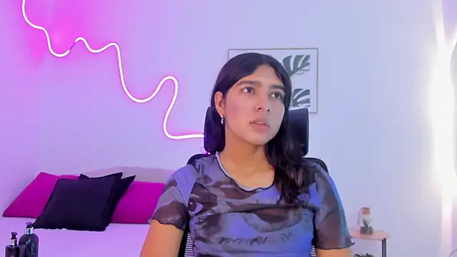 Snapshot of Cherrydollxx chatting on October 2025 11:11:01 AM Cherrydollxx online show from October 2025 11:11:01 AM