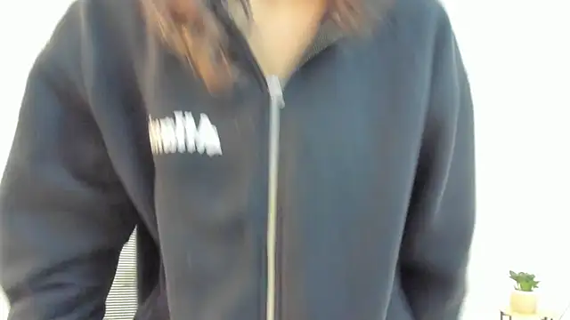 Snapshot of Cherrydollxx chatting on October 2025 11:22:02 AM Cherrydollxx online show from October 2025 11:22:02 AM