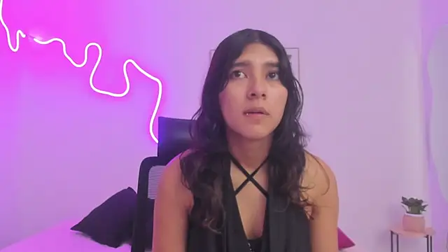 Snapshot of Cherrydollxx chatting on October 2025 11:36:01 AM Cherrydollxx online show from October 2025 11:36:01 AM