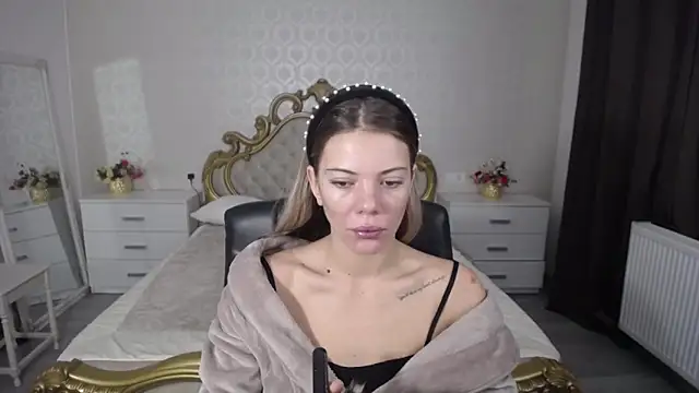 AmberTop online show from October 2025 06:22:02 AM