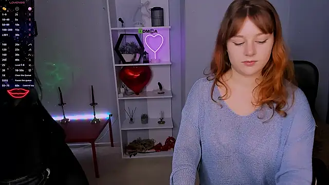 lola sun12 online show from November 2025 10:15:01 PM