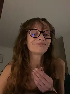 Snapshot of Chris06d22@xh chatting on October 2025 07:26:01 PM Chris06d22xh online show from October 2025 07:26:01 PM