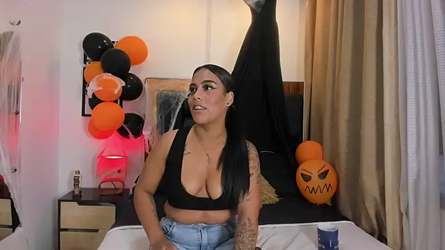 GiorgineTaylor online show from October 2025 11:03:01 AM