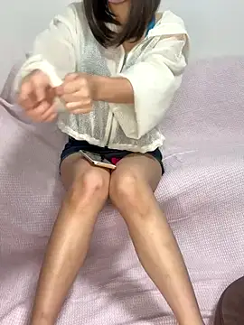 reina 00121 online show from October 2025 12:31:01 AM