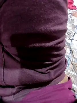 Snapshot of Priyankacam chatting on October 2025 05:41:01 AM Priyankacam online show from October 2025 05:41:01 AM