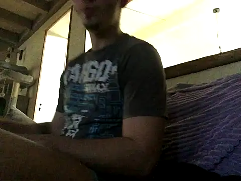 Snapshot of coupleamateurfun23 chatting on November 2025 10:04:02 AM coupleamateurfun23 online show from November 2025 10:04:02 AM