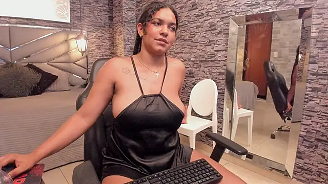 BellyBigBoobs online show from October 2025 01:58:02 AM