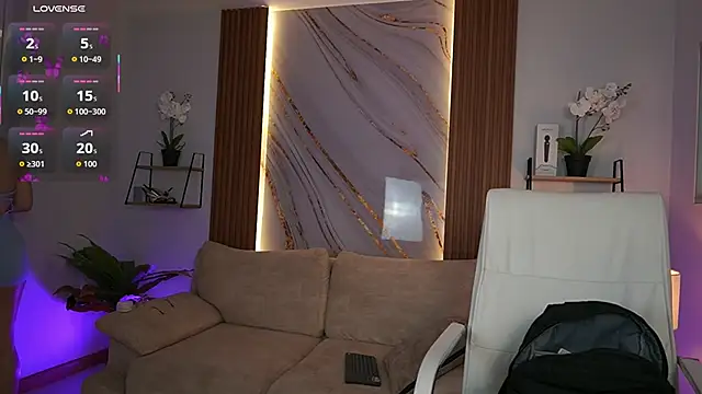 MilaCrave online show from November 2025 11:53:01 AM