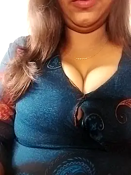 Dimplegirl online show from October 2025 10:13:02 AM