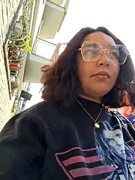 Snapshot of LadySophia03 chatting on October 2025 08:34:01 AM LadySophia03 online show from October 2025 08:34:01 AM