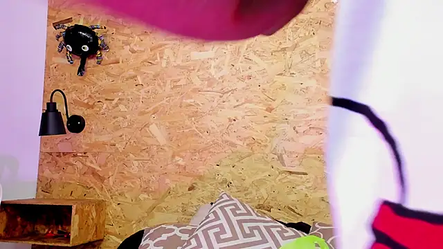 Snapshot of santiblack7 chatting on November 2025 07:15:01 PM santiblack7 online show from November 2025 07:15:01 PM