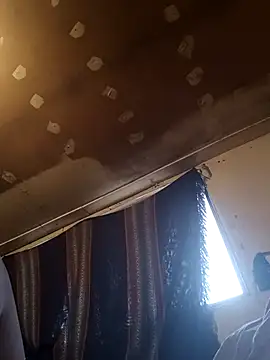 Snapshot of lucho2328 chatting on October 2025 10:38:01 PM lucho2328 online show from October 2025 10:38:01 PM