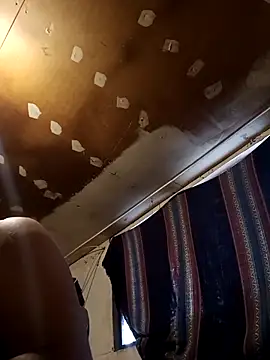 Snapshot of lucho2328 chatting on October 2025 10:25:02 PM lucho2328 online show from October 2025 10:25:02 PM