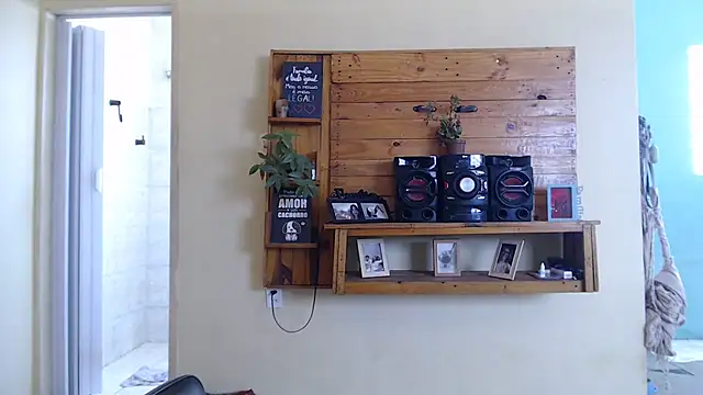 ayanahot  online show from October 2025 12:07:02 PM